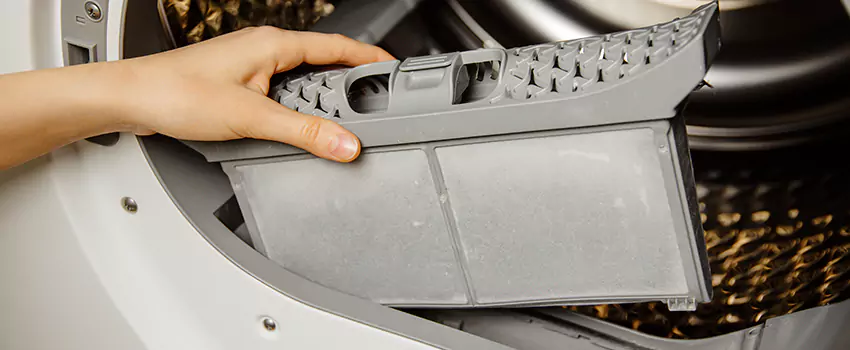 Signs Of A Clogged Dryer Lint Trap in Pasadena, Maryland